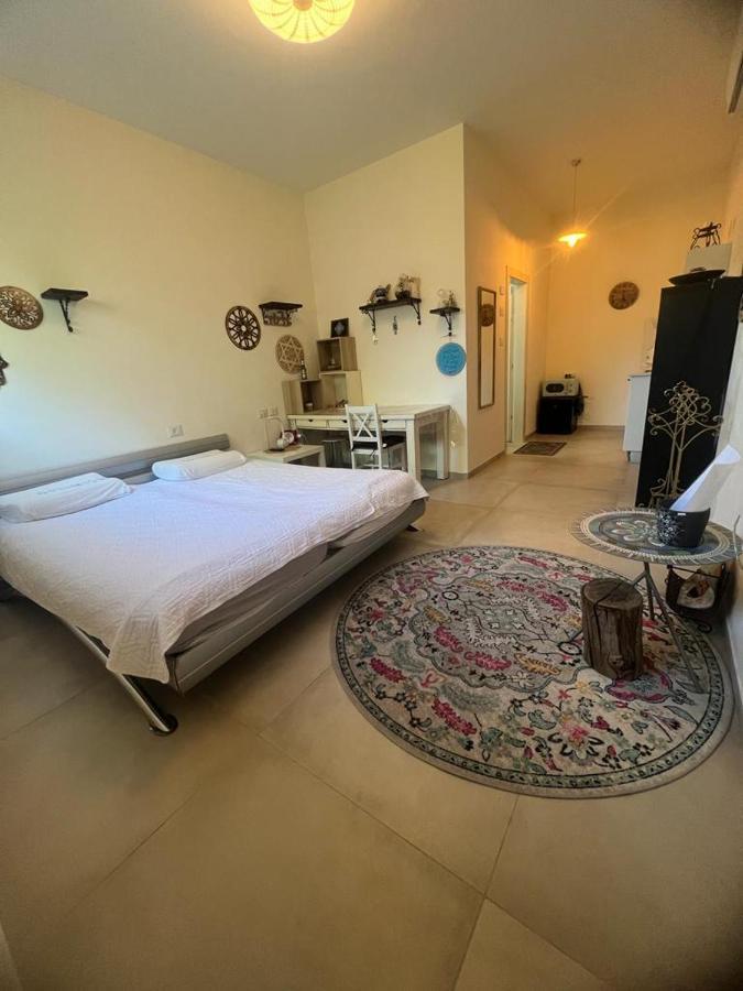 נקודות ריפוי Apartment Tirat Carmel Luaran gambar